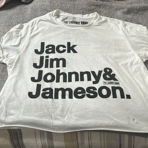 The Laundry Room - Whiskey Men T shirt (cropped T-shirt)